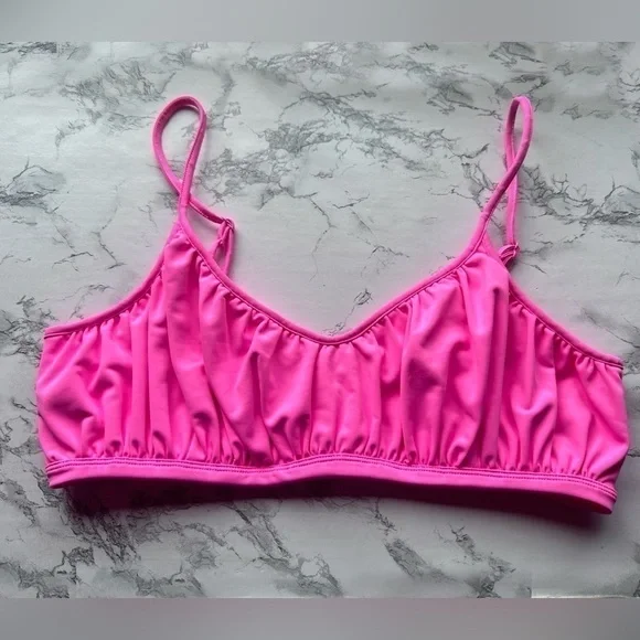 #66 NWOT Free People Movement Ruched Bandeau Bikini Top in Candy - Picture 2 of 8